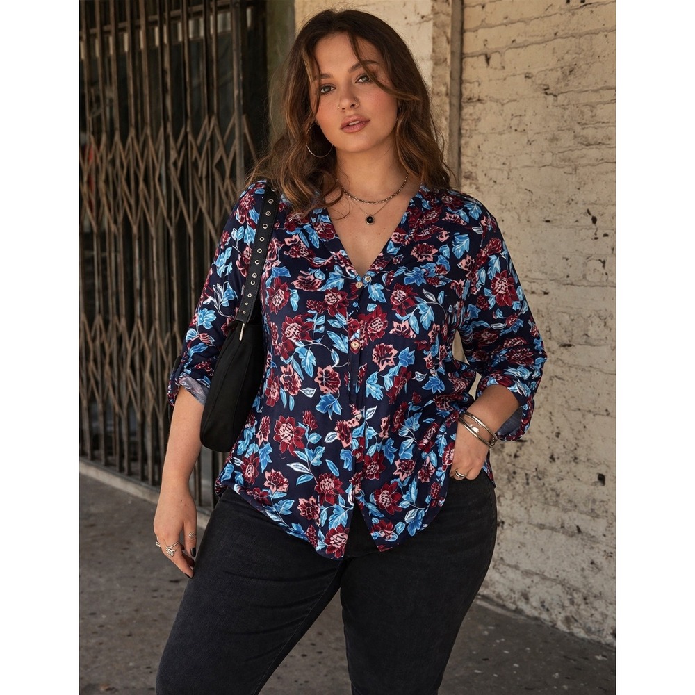 Ruby‎ Rd. Woman Blouse 1X Navy Floral NWT Button Front Roll Tab Rayon
